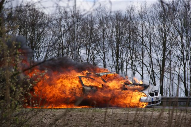 01042012 autobrand A77_3.jpg